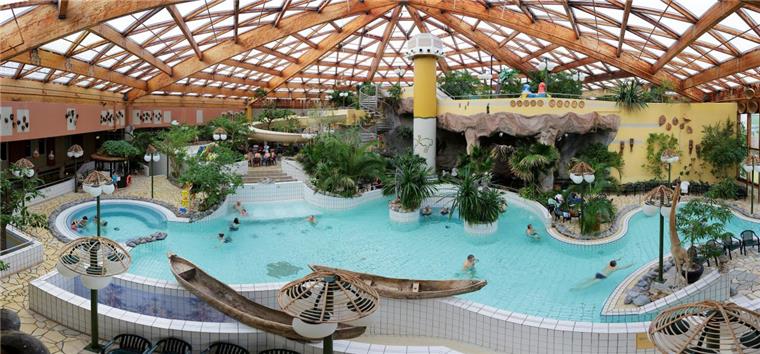 schwimmbad center parcs in tossens an der nordsee