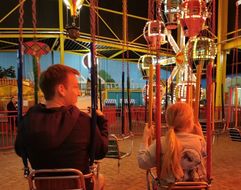 Nordsee Spielstadt Wangerland Ketten-Karussell